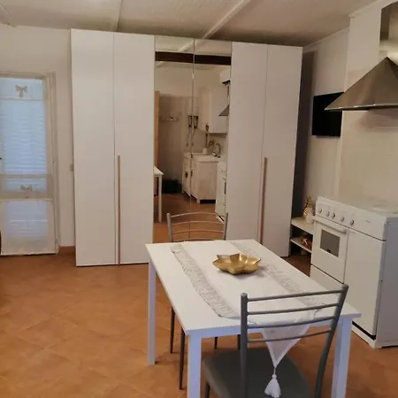 Lo Apartment